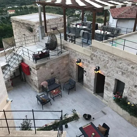 Sen 酒店 内夫谢希尔