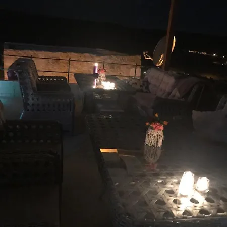 Sen 酒店 内夫谢希尔